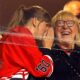 Breaking News: Taylor Swift Reflects on Her First Meeting with Travis Kelce’s Mom, Donna, and Shares the Emotional Journey of Being Embraced by the Family, strongly connected. Swift Opens Up About the Deep Connection They Initially Shared and Reveals Heartfelt Conversations with Mama Kelce.