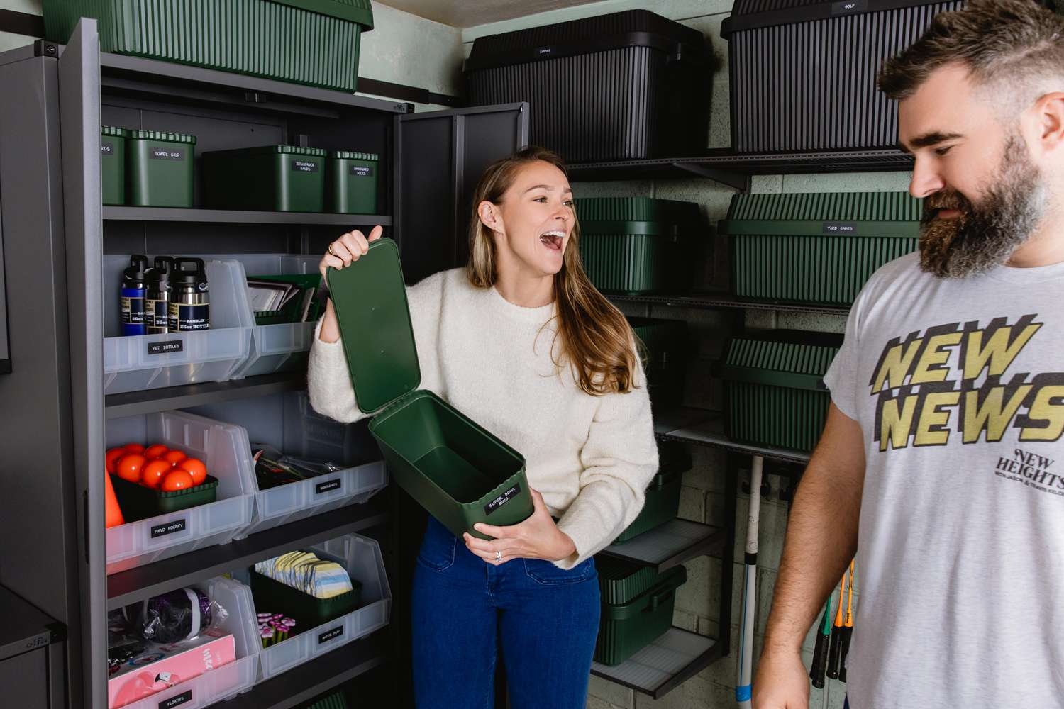 JUST IN:Jason and Kylie Kelce are unveiling their garage after a much-needed makeover! PEOPLE got an inside look at the former Philadelphia Eagles player and his wife’s home..See more